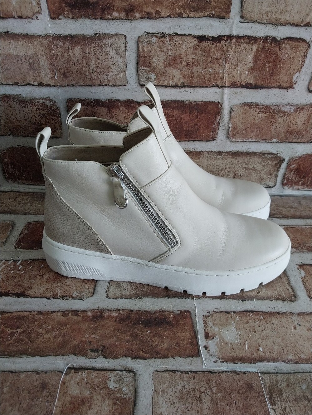 Pre-owned Worn 1x 2021 Vionic Brinkely Ankle Boots - Picture 2 of 14